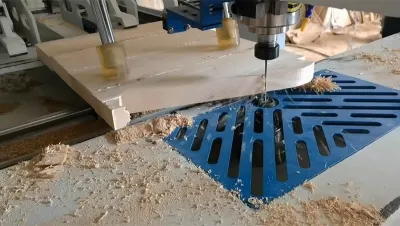 Máquina CNC para corte de madera