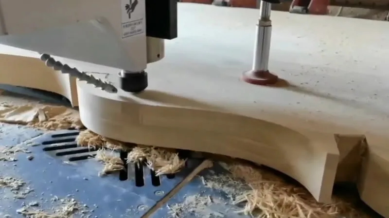 Centro de mecanizado CNC de 5 ejes, con cuatro mesas