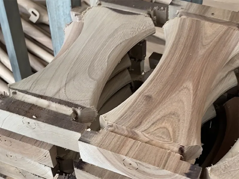 Línea de producción de muebles de madera maciza (capacidad: más de 3000 unidades/mes)