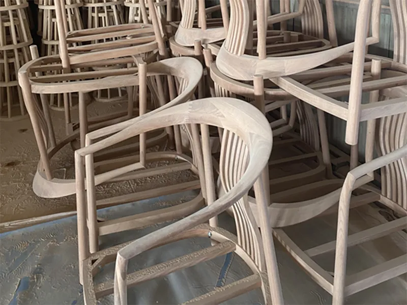 Línea de producción de muebles de madera maciza (capacidad: más de 5000 unidades/mes)